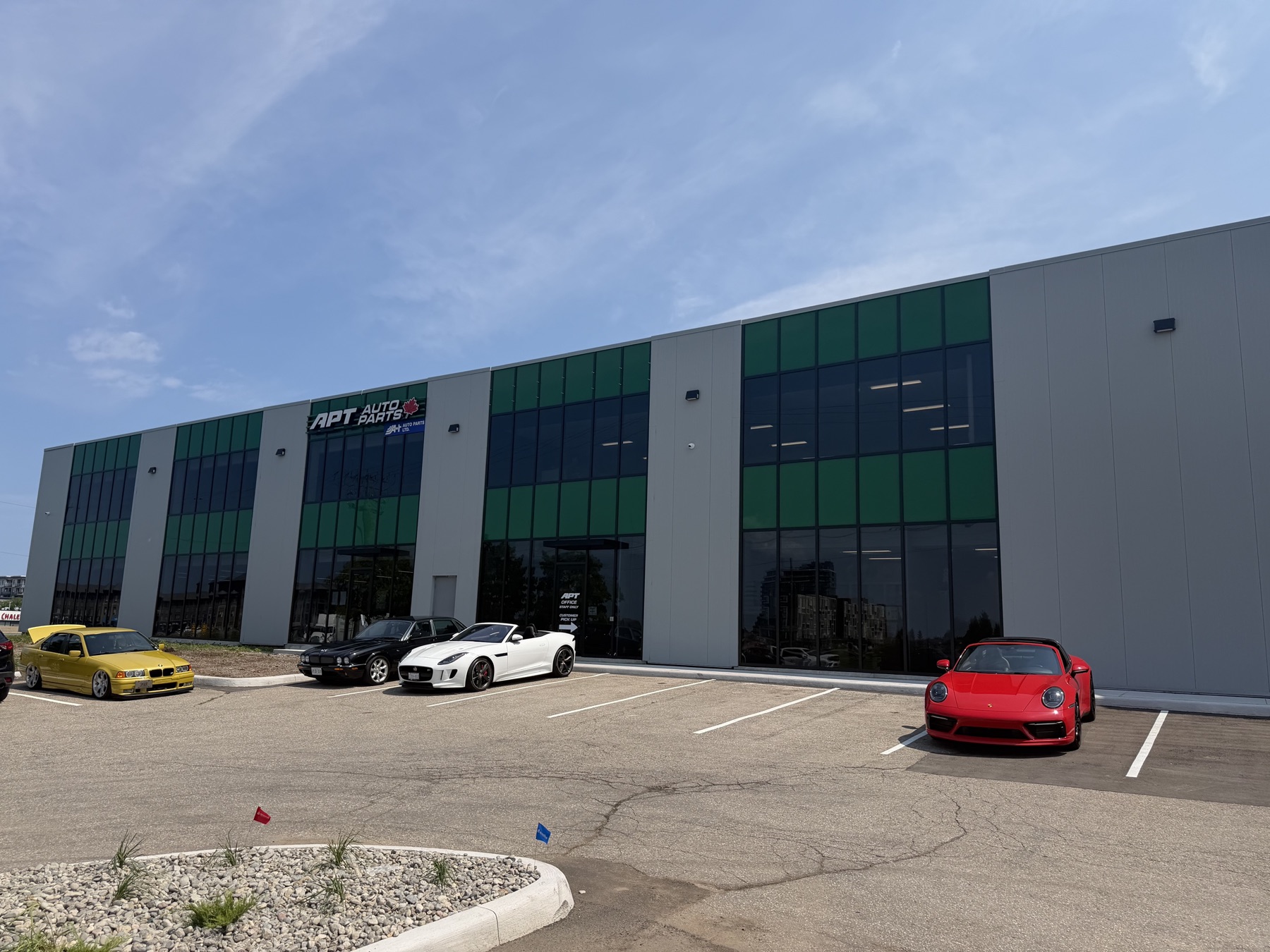 Building exterior, APT Auto Parts